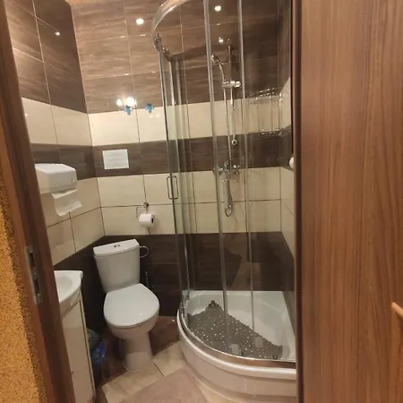 Hostal Girls Only *