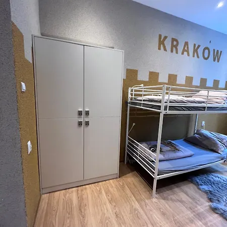 Hostal Girls Only *