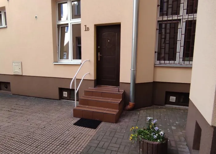 Girls Only 호스텔 *