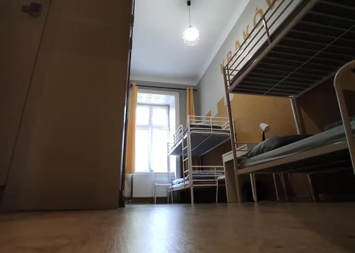 호스텔 Girls Only