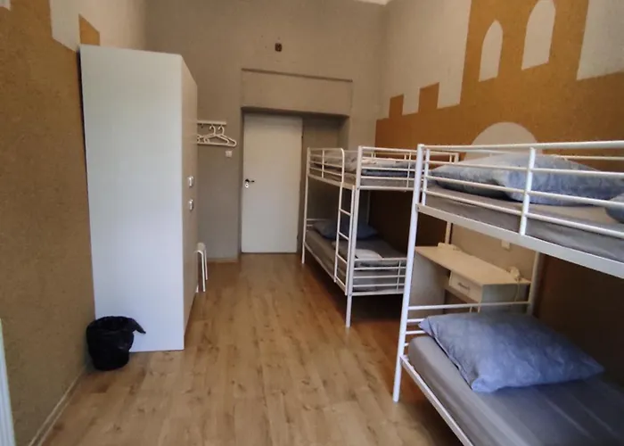 호스텔 Girls Only *