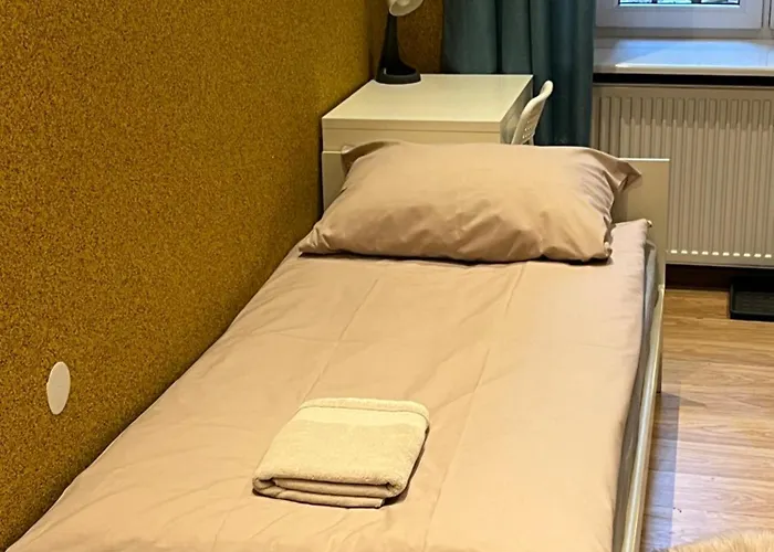 Girls Only 호스텔